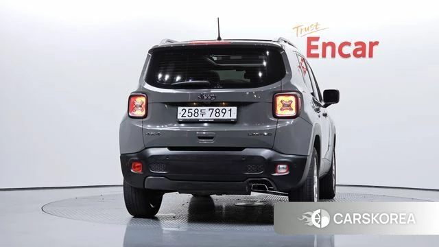 Jeep Renegade id 4620154 из Кореи 32