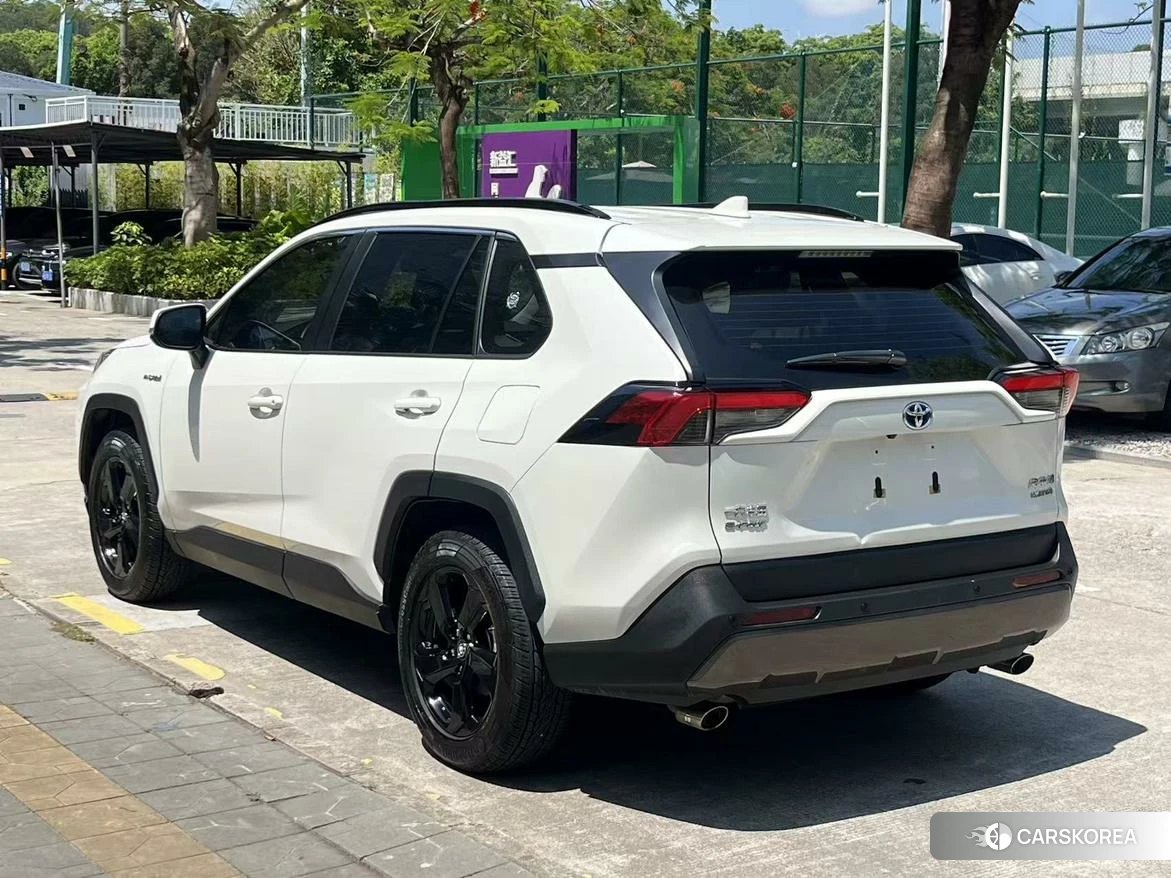 Toyota RAV4 Rongfang 2021 Белый из Китая, фото 4