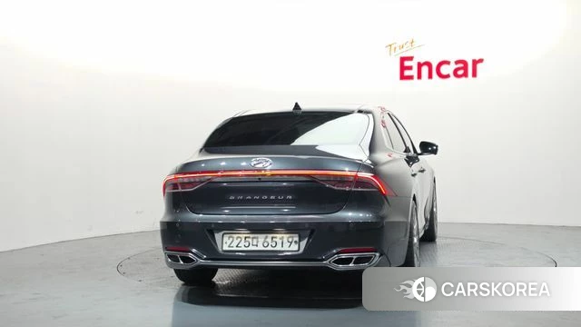 Hyundai The New Grandeur IG id 4507942 из Кореи 32
