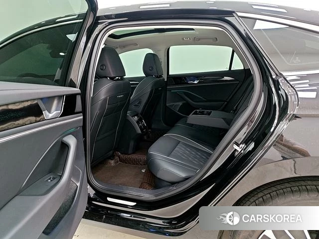 Volkswagen Magotan id 4217554 из Китая 14