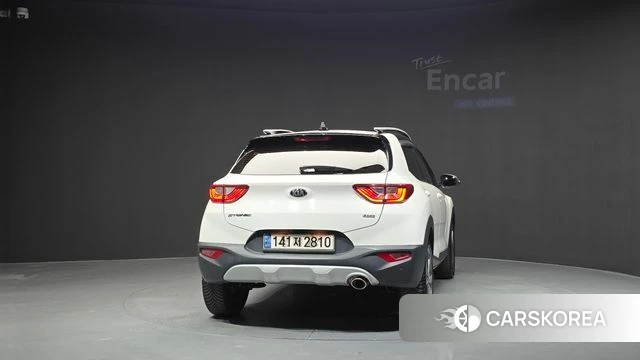 Kia Stonic id 4780330 из Кореи 14