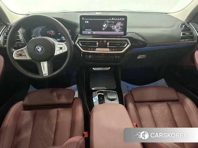 BMW iX3 2024 Черный из Китая, фото 4