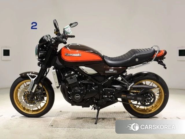 Kawasaki Z900RS 2022 из Японии