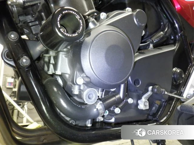 Engine photo