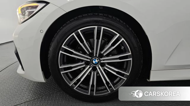 BMW 3 Series (G20) id 4409760 из Кореи 26