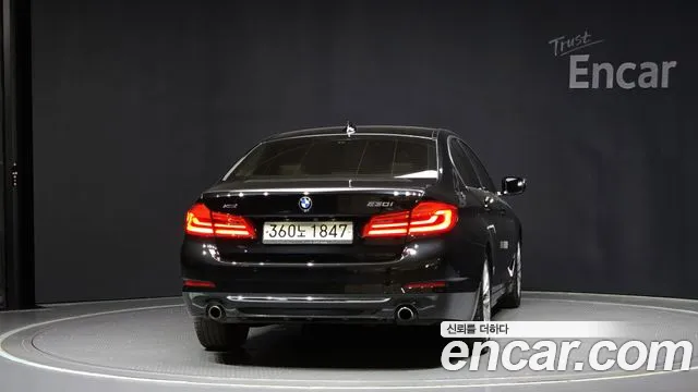 BMW 5 Series (G30) id 2839697 из Кореи 14