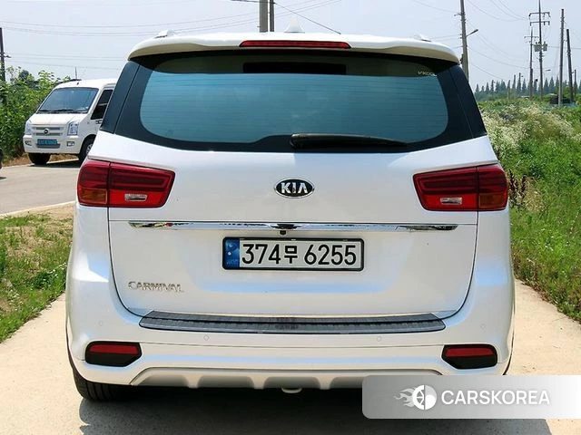 Kia The New Carnival id 4546969 из Кореи 14