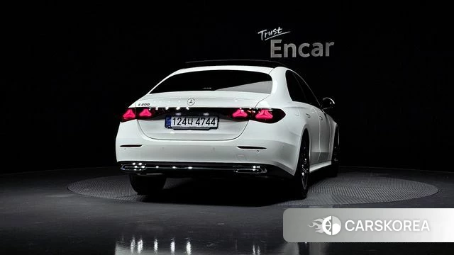 Mercedes-Benz E-Class W214 id 3825719 из Кореи 14