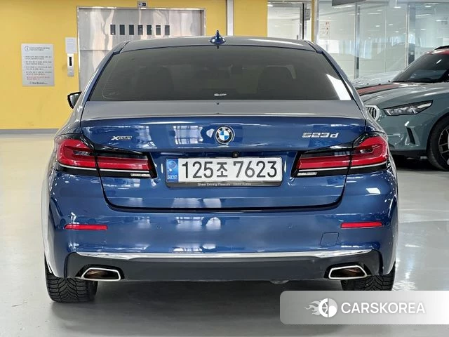 BMW 5 Series (G30) id 4355986 из Кореи 14