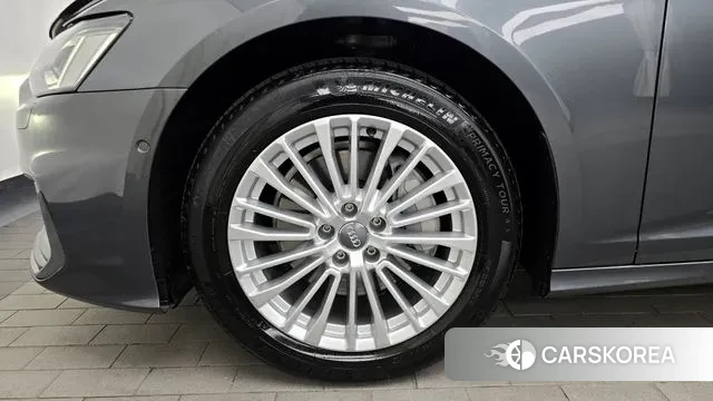 Audi A6 (C8) id 3703069 из Кореи 14