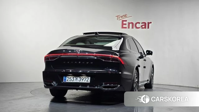 Hyundai The New Grandeur IG Hybrid id 4550963 из Кореи 14