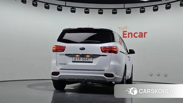 Kia The New Carnival id 4732665 из Кореи 14