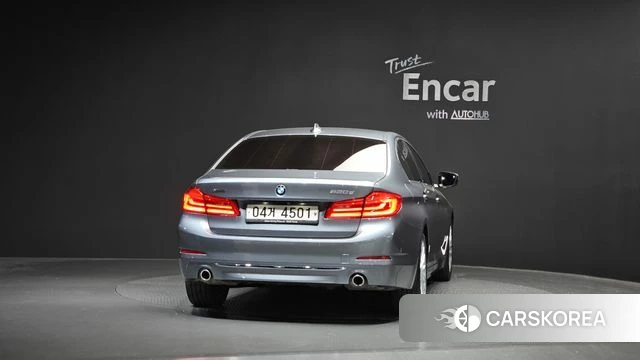 BMW 5 Series (G30) id 4465242 из Кореи 14