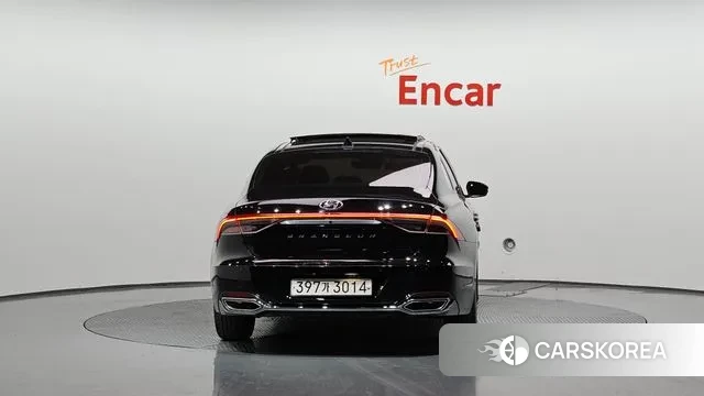 Hyundai The New Grandeur IG id 3378857 из Кореи 14