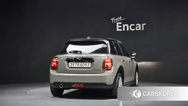 Mini Cooper D id 2971254 из Кореи 14