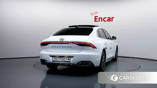 Hyundai The New Grandeur IG id 4849629 из Кореи 29
