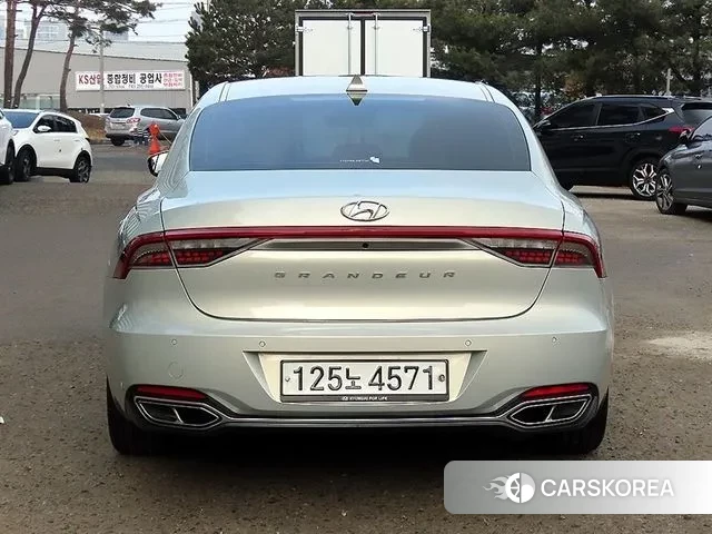 Hyundai The New Grandeur IG Hybrid id 3681970 из Кореи 14