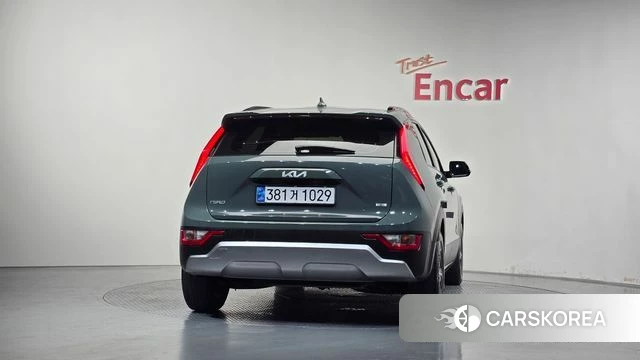 Kia Di Ol Nu Niro id 4744910 из Кореи 26