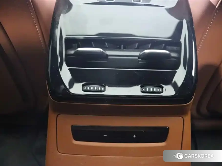 Audi A5L id 4577622 из Китая 8