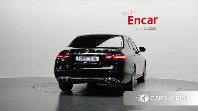 Mercedes-Benz E-Class W213 id 4186108 из Кореи 23