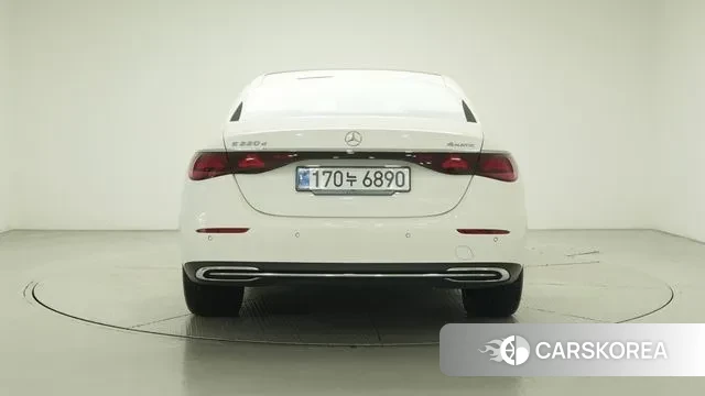 Mercedes-Benz E-Class W214 id 3042513 из Кореи 14