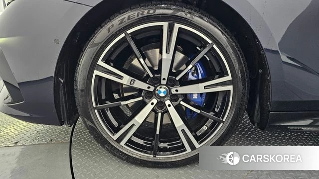 BMW 5 Series (G60) id 4381175 из Кореи 34