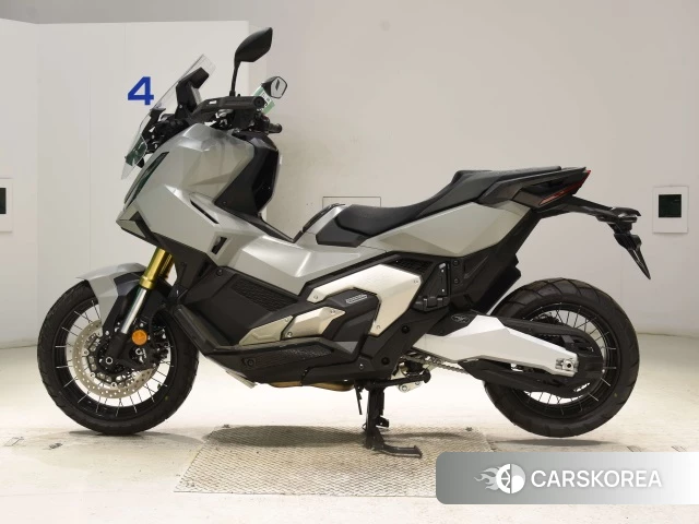Проданный Honda X-ADV 750 2026 из Японии, фото 3