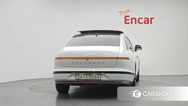 Hyundai Grandeur (GN7) id 4194399 из Кореи 14