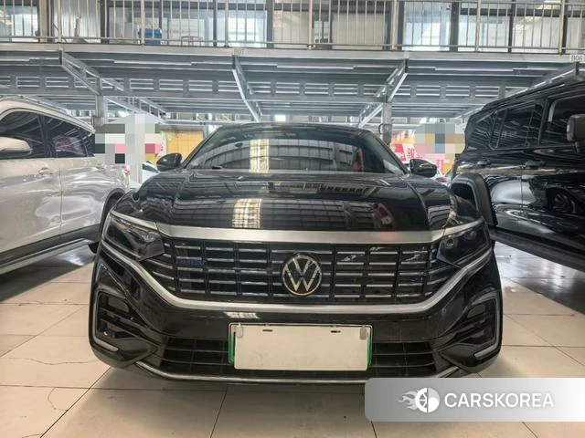 Volkswagen Passat PHEV 2023 Черный из Китая, фото 4