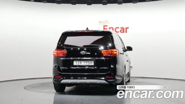 Kia The New Carnival id 2912906 из Кореи 14