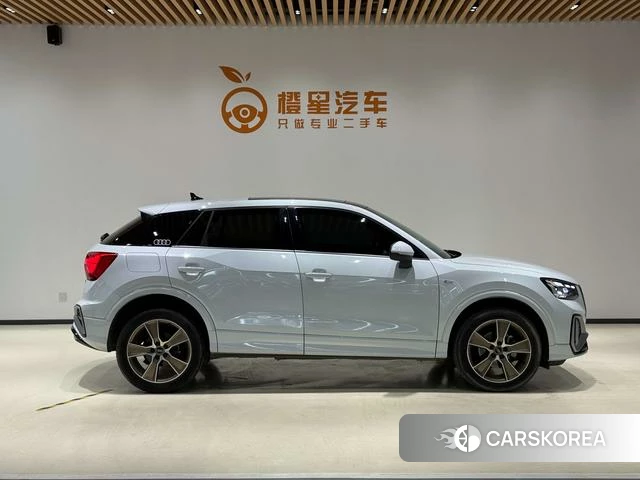 Audi Q2L id 4307178 из Китая 11