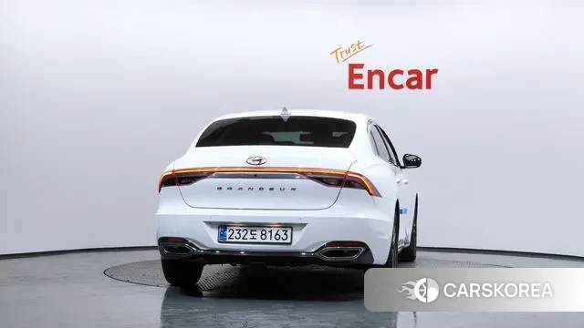 Hyundai The New Grandeur IG id 3529203 из Кореи 14