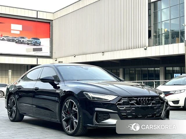 Audi A7L 2024 Черный из Китая, фото 4