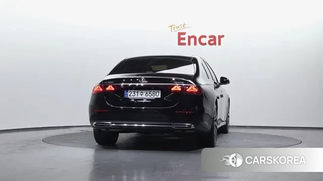 Mercedes-Benz E-Class W214 id 3644707 из Кореи 14