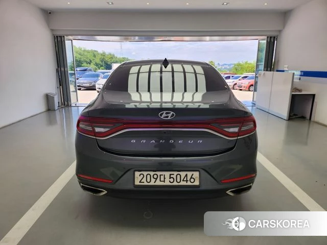 Hyundai Grandeur IG id 4471172 из Кореи 14