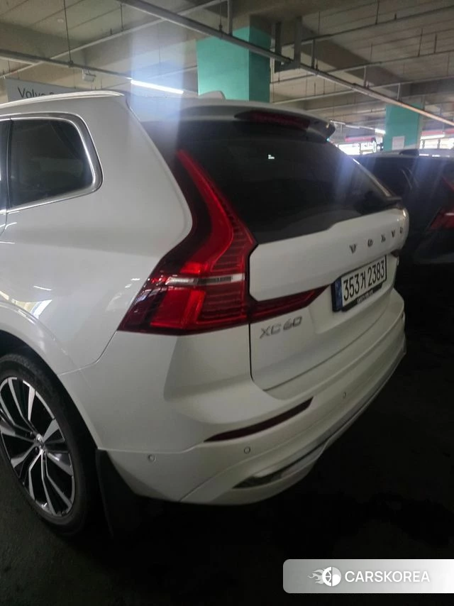 Volvo XC60 second Generation 2024 Белый из Кореи, фото 4