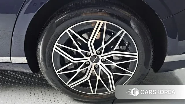 Genesis G90 (RS4) id 3721620 из Кореи 14