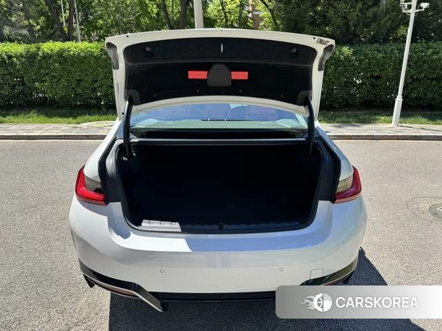 BMW i3 id 4258763 из Китая 17