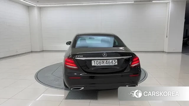Mercedes-Benz E-Class W213 id 3494096 из Кореи 14