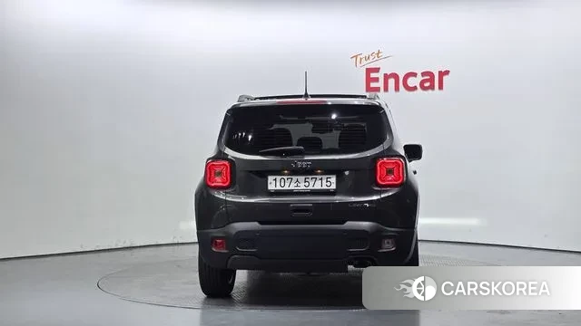 Jeep Renegade id 3023969 из Кореи 14