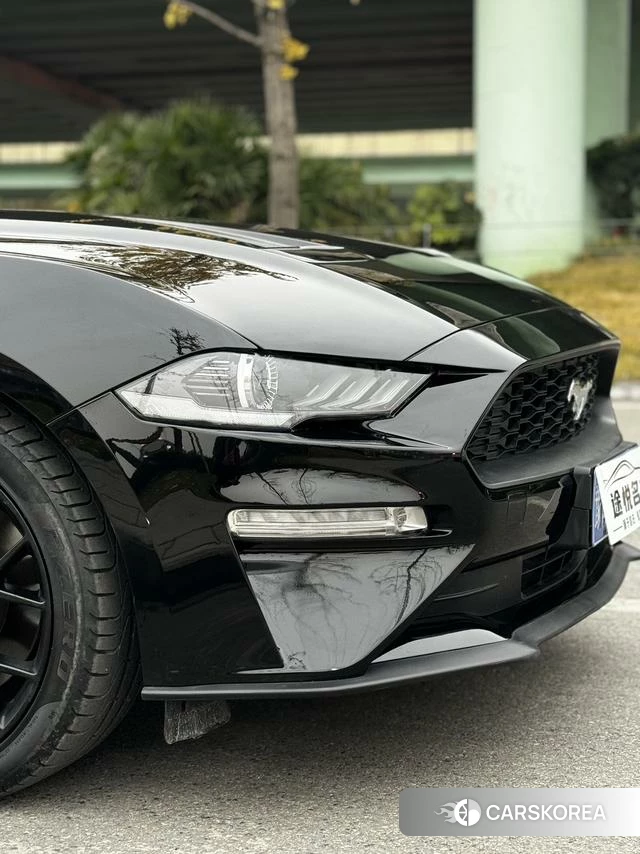 Ford Mustang 2020 Черный из Китая, фото 4