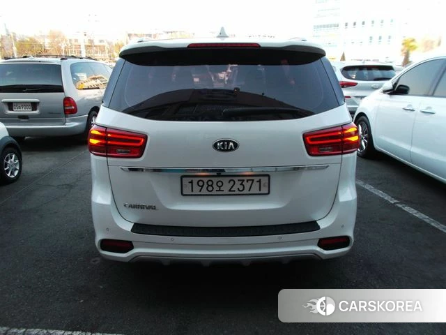 Kia The New Carnival id 3820778 из Кореи 14