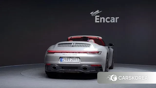 Porsche 911(992) id 3670201 из Кореи 14