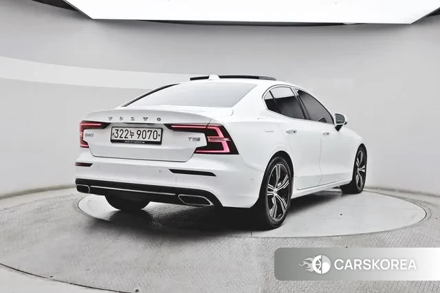 Volvo S60 3rd generation id 3060534 из Кореи 14