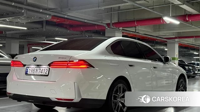 BMW 5 Series (G60) id 4650020 из Кореи 8