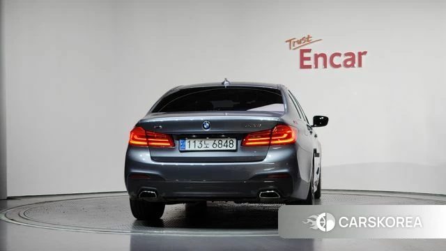 BMW 5 Series (G30) id 4425005 из Кореи 14