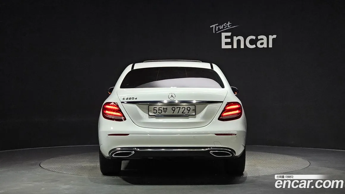 Mercedes-Benz E-Class W213 id 1656672 из Кореи 14