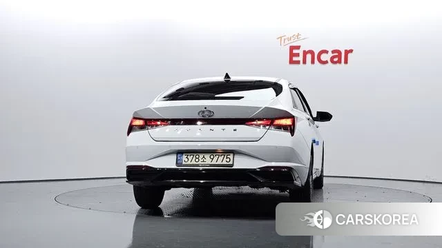 Hyundai Avante (CN7) id 3280453 из Кореи 14