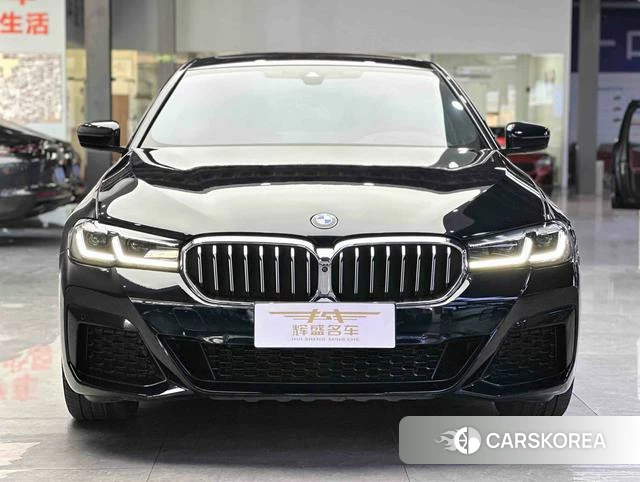 BMW 5 series 2021 Черный из Китая, фото 5
