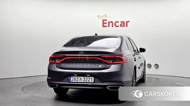 Hyundai Grandeur IG id 3357173 из Кореи 14